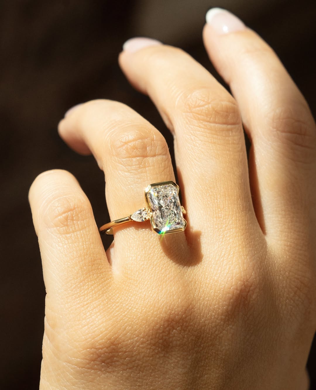 2.0-3.0 CT Radiant Cut Lab Grown Diamond Half Bezel  Engagement Ring Zweitbild