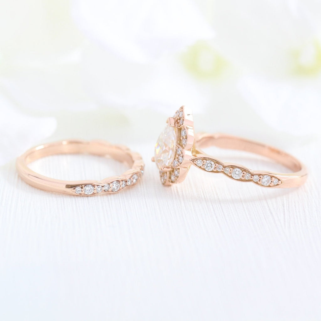 1.0CT Pear Cut Moissanite Vintage Halo Bridal Ring Set