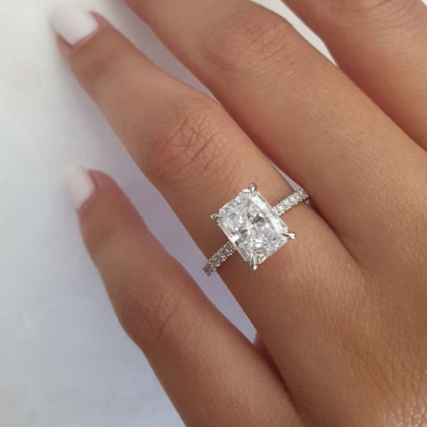 2.0 CT Radiant Moissanite Hidden Halo Setting Engagement Ring