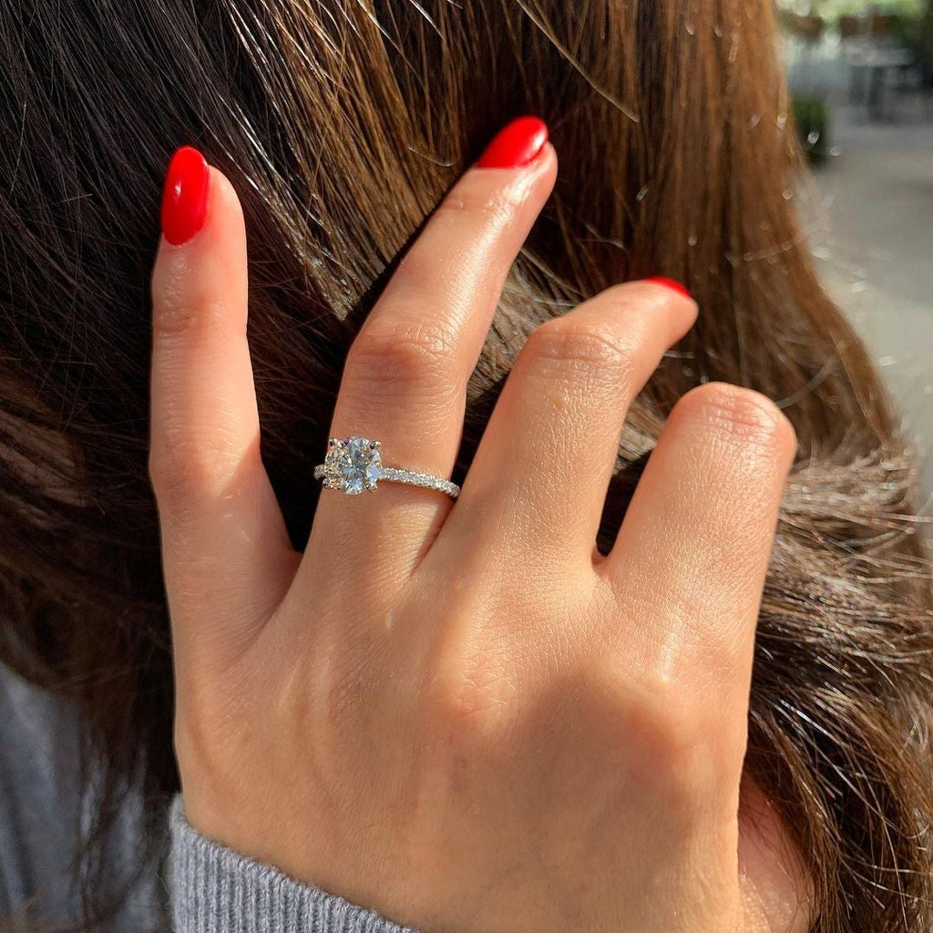 1.0 CT Round Cut Hidden Halo Moissanite Engagement Ring