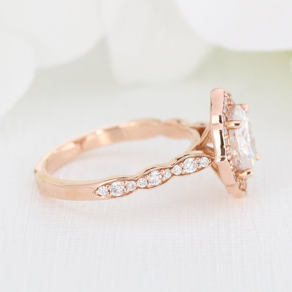 1.50 CT Vintage Oval Cut Moissanite Halo Engagement Ring
