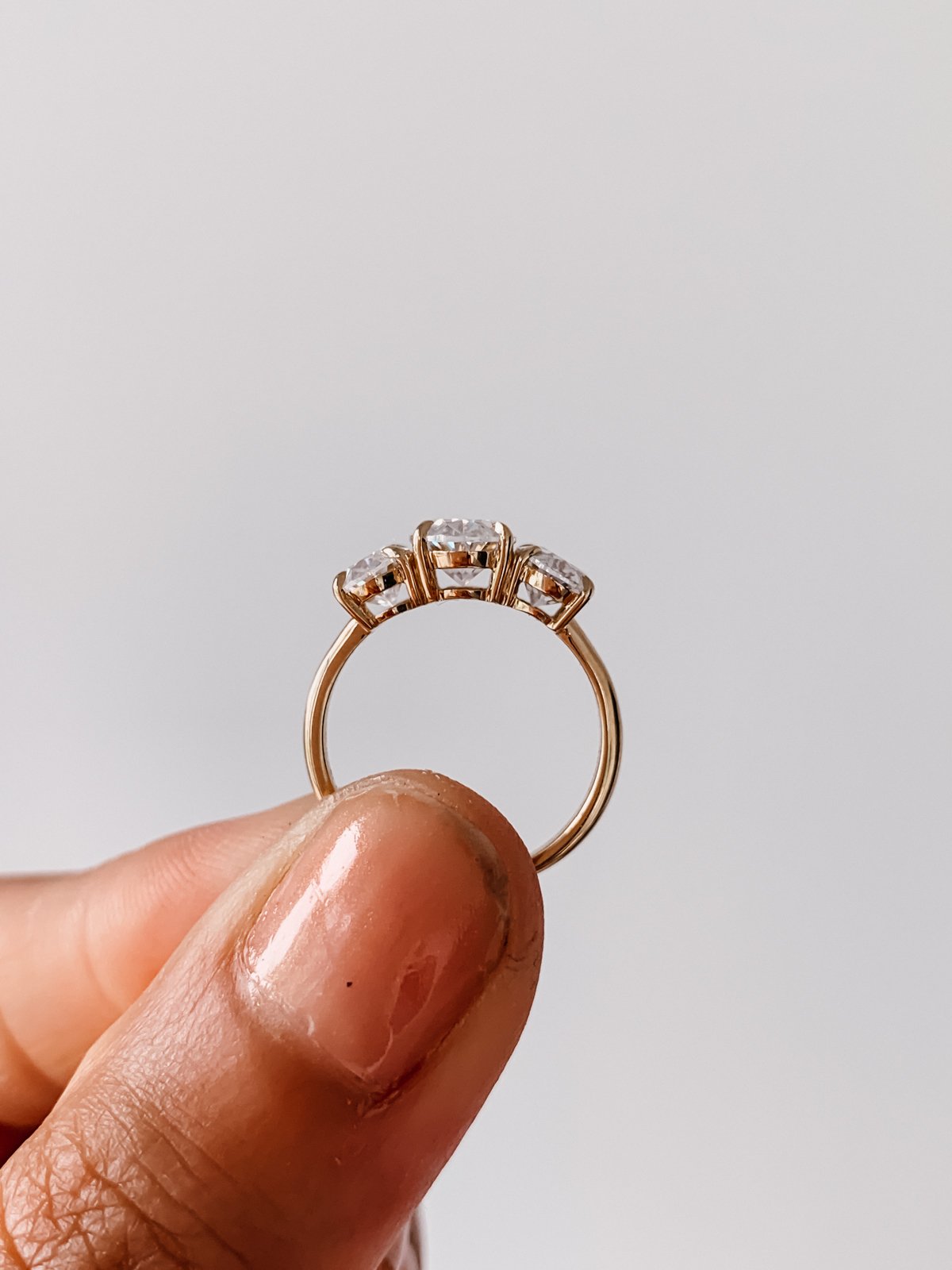 3.0 CT Oval Moissanite Three Stones Engagement Ring