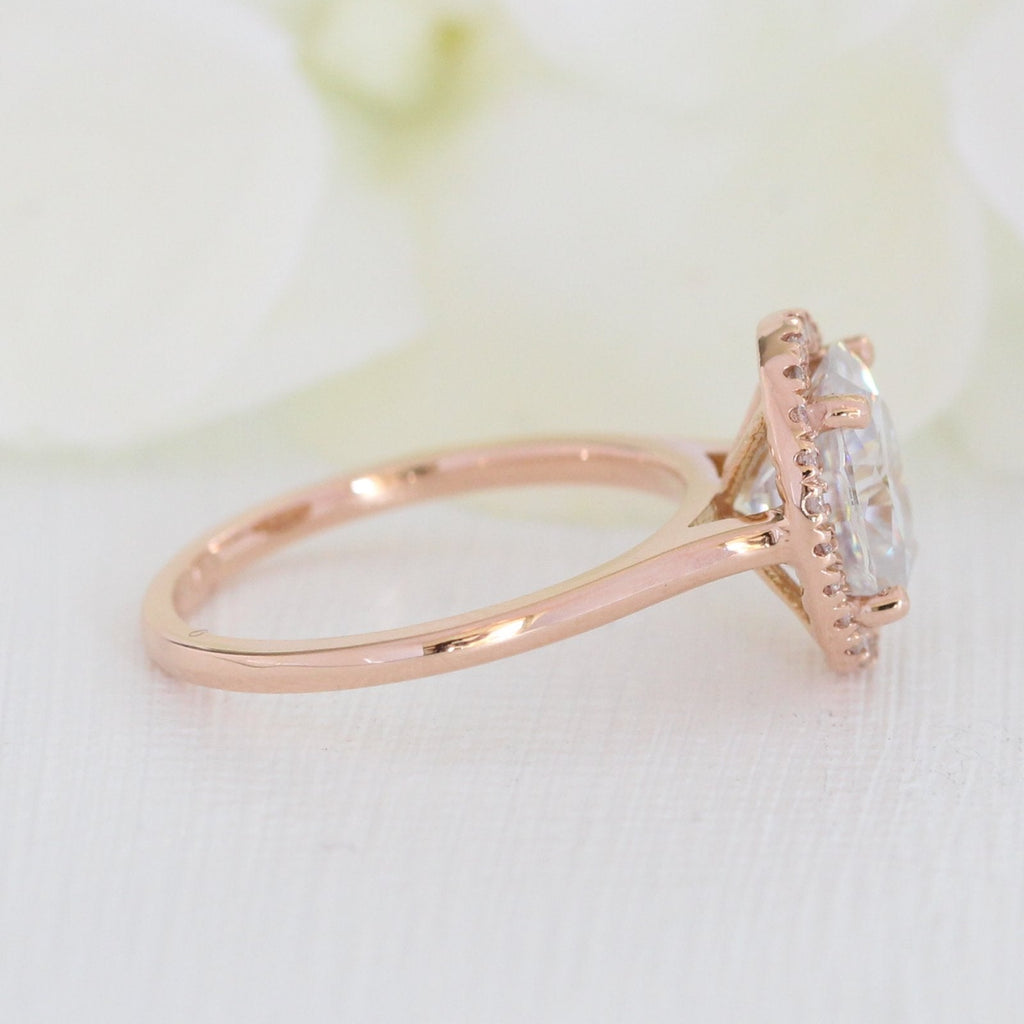 2.0 CT Oval Cut Moissanite Halo Engagement Ring