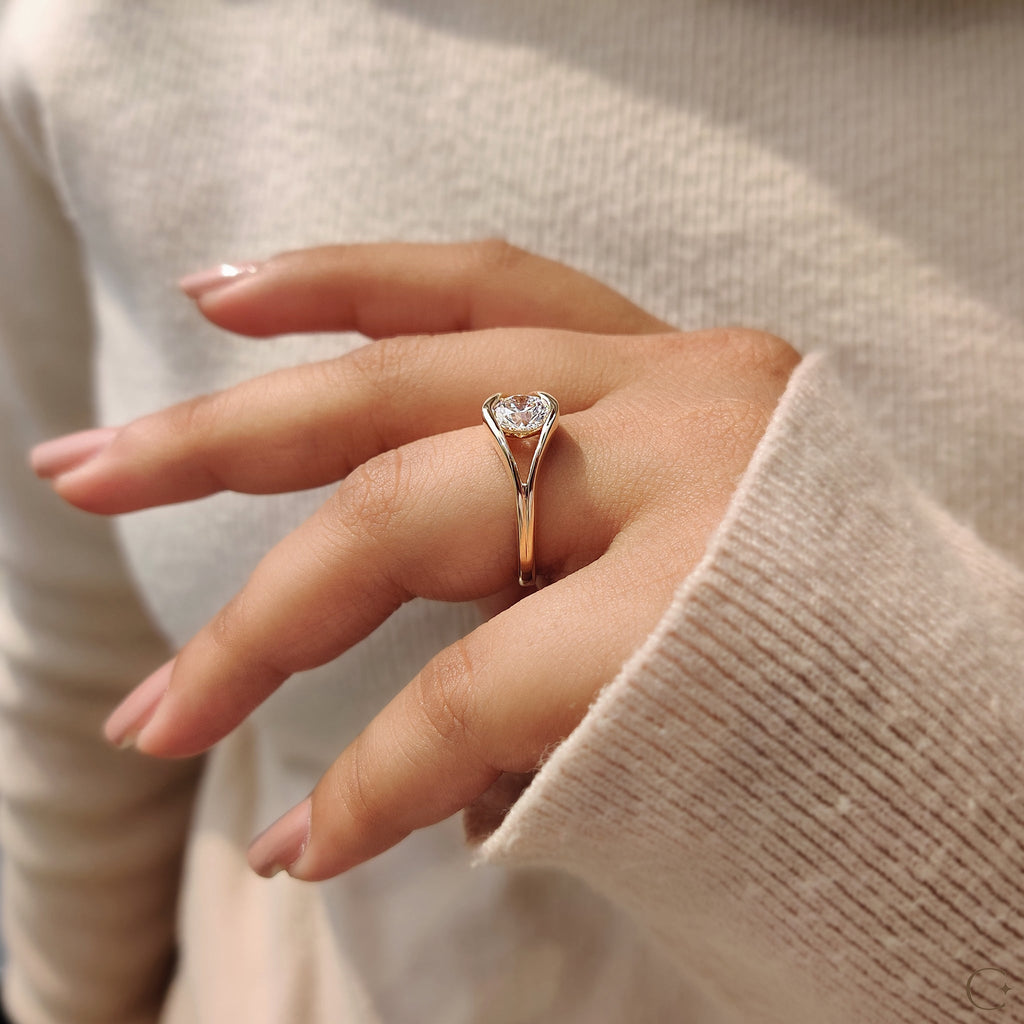 Stylish Split Shank Solitaire Diamond Engagement Ring