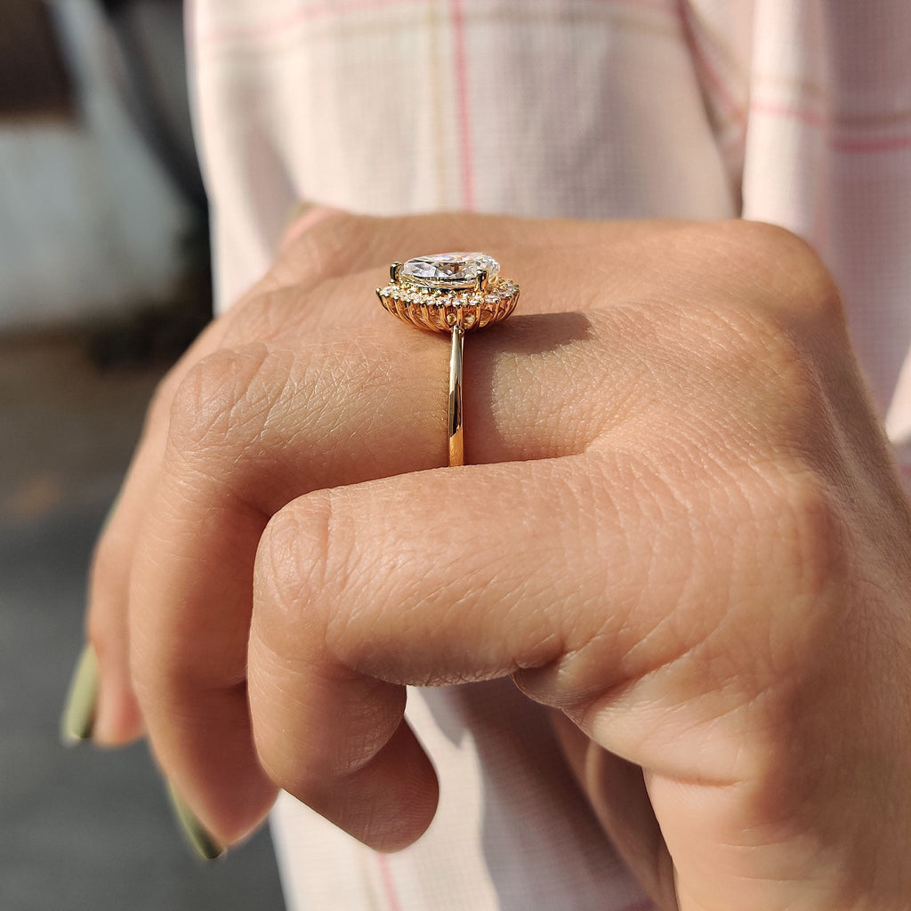 Pear Cut Engagement Ring With Halo Setting
