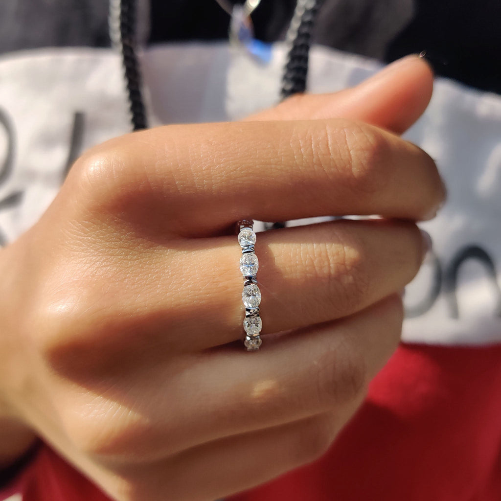 Full Eternity East West Oval Wedding Band