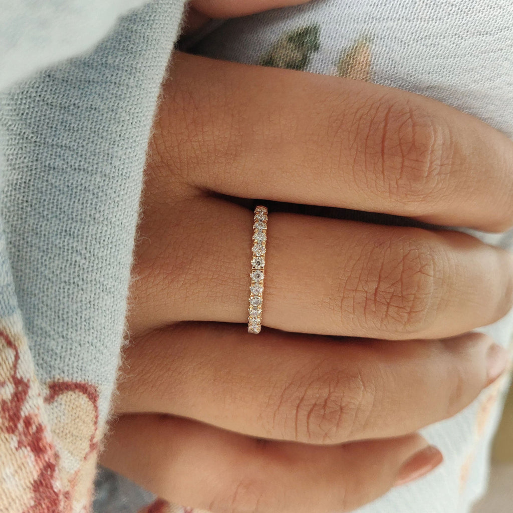 Round Cut Rose Gold Moissanite Wedding Band