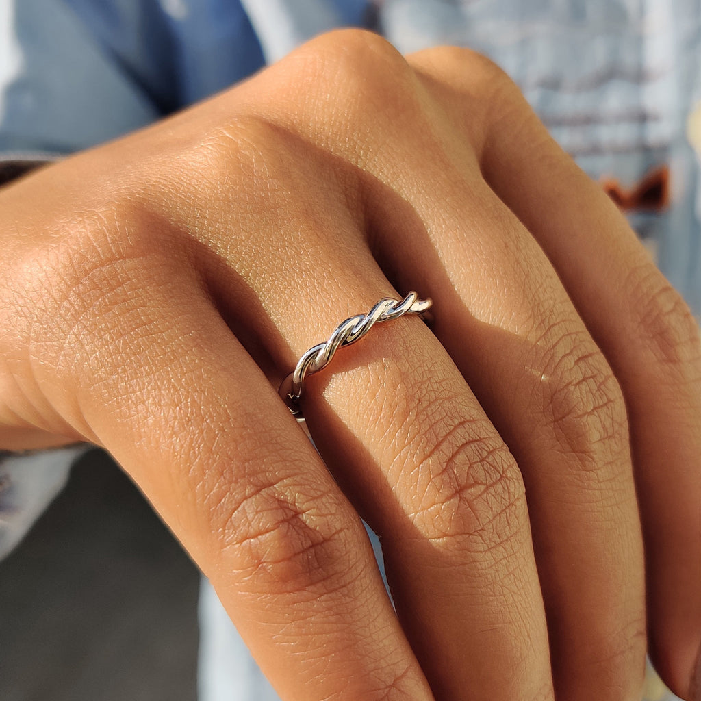 White Gold Wedding Band – Twisted Style