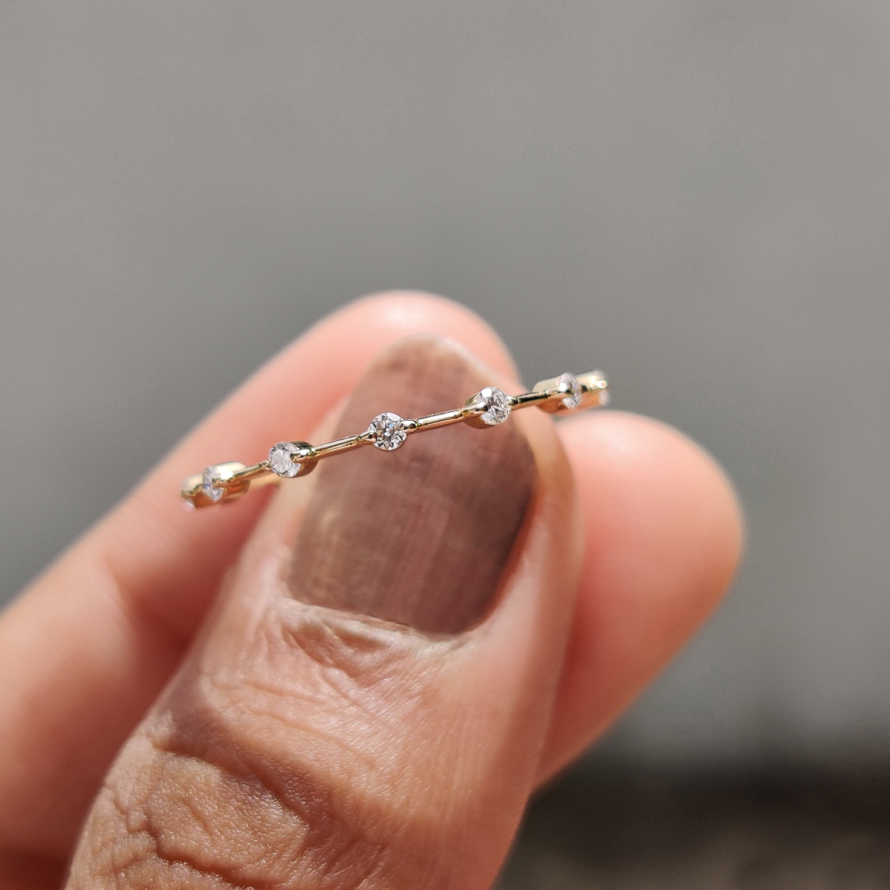 Round Diamond Wedding Band – Double Row Pave
