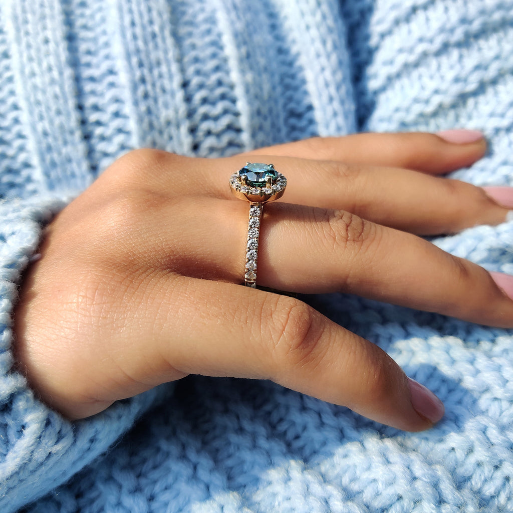 Cyan Blue Moissanite Round Cut Ring