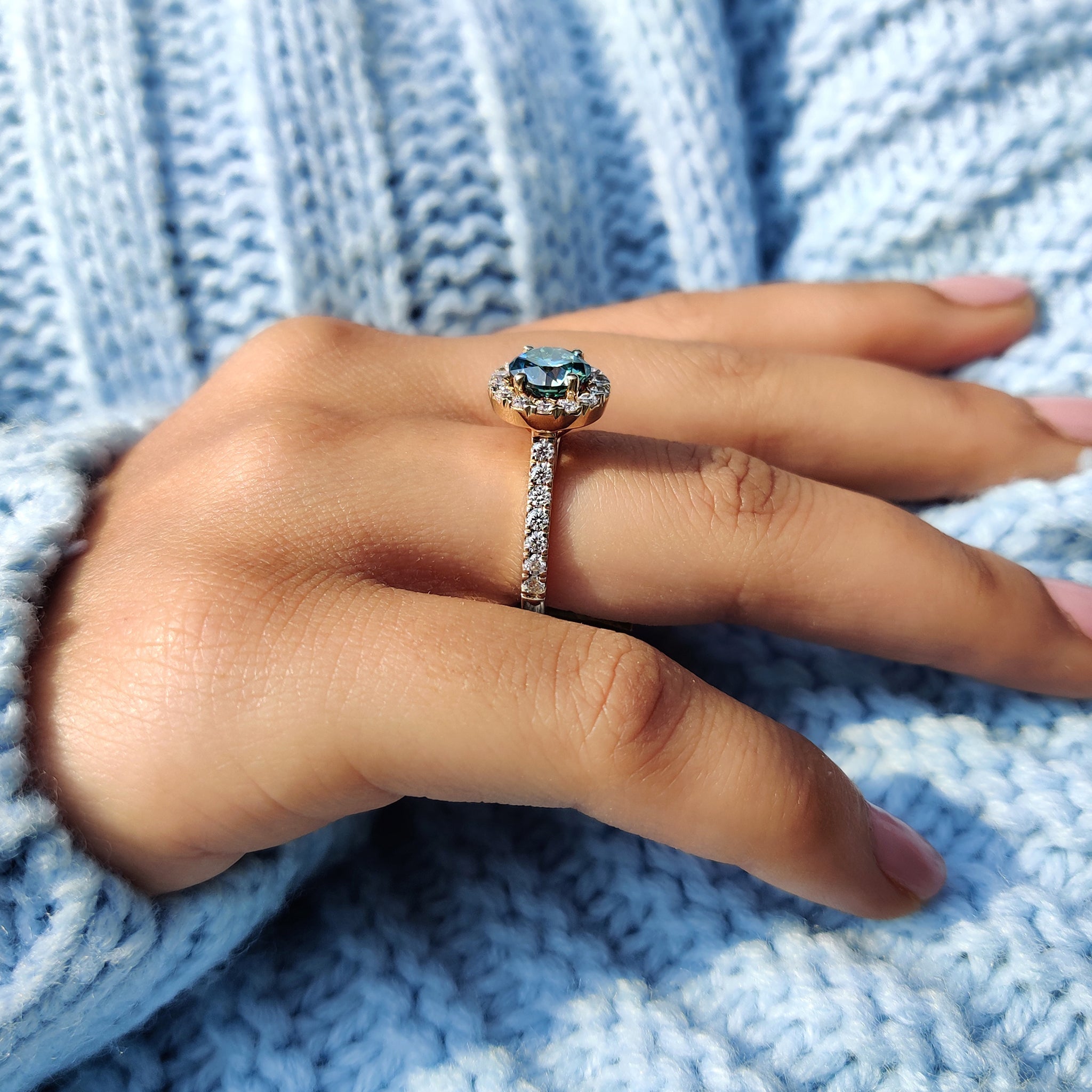 Cyan Blue Moissanite Round Cut Ring