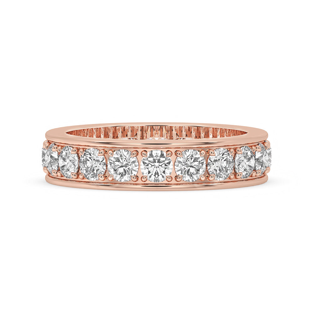 Channel Set Wedding Band with Round Diamond Imagen principal del producto