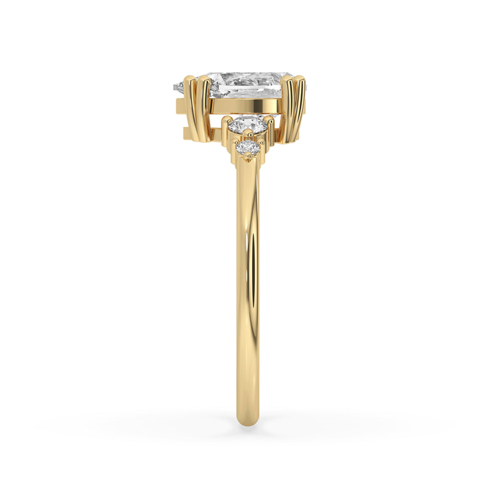 Teardrop Diamond Engagement Ring in Prong Setting Style