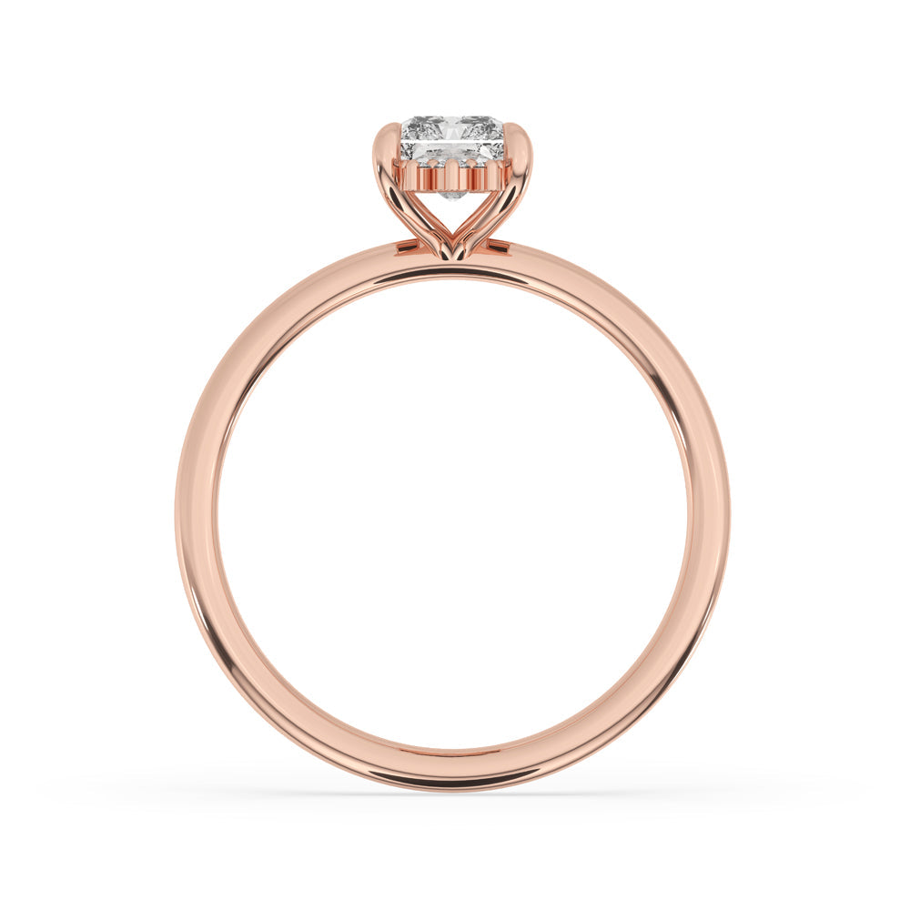 Radiant Cut Diamond Ring With Claw Prong Setting