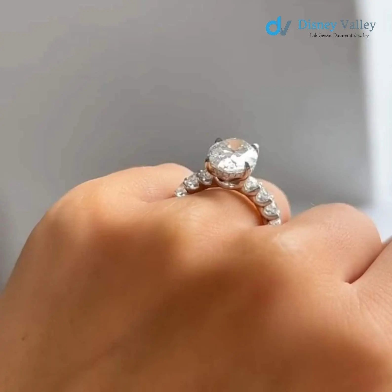 3 CT certified Oval Diamond Engagement Ring, F/VS1 Lab grown Diamond Ring Hidden Halo Ring - DisneyValley