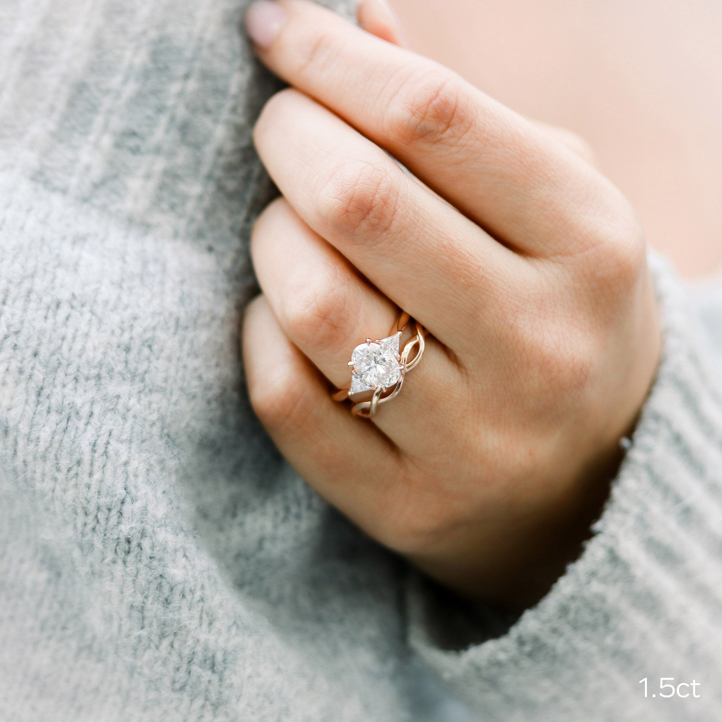 2.25CT Oval Moissanite three Stones Engagement Ring