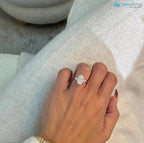 3.50 Carats IGI Certifed Lab Grown Oval Cut Diamond Engagement Ring - DisneyValley