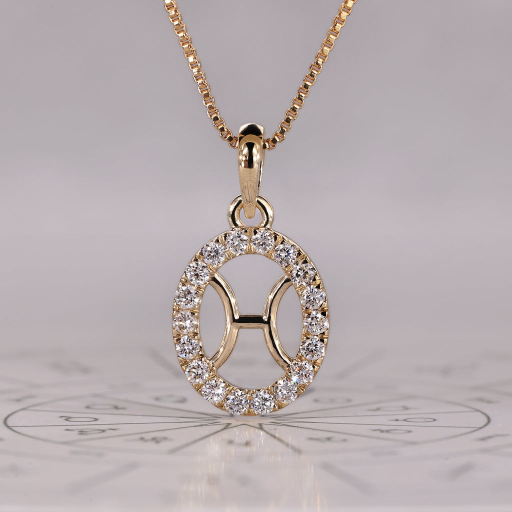 Halo Pisces Pendant In Yellow Gold