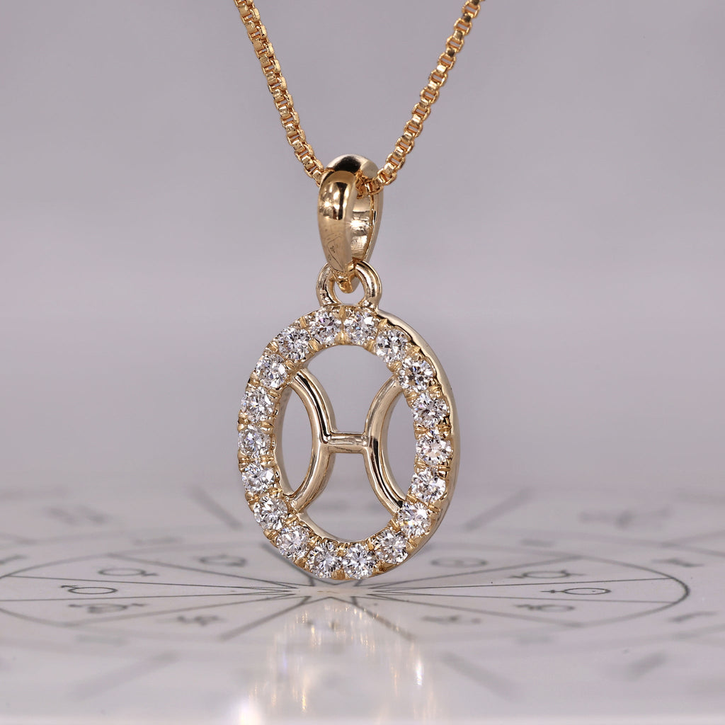 Halo Pisces Pendant In Yellow Gold