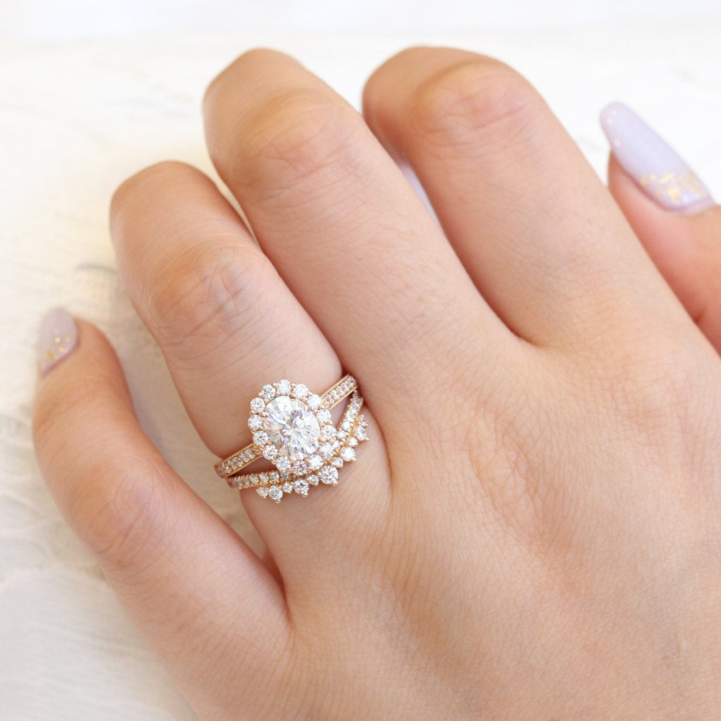 1.50CT Oval Cut Moissanite Halo Bridal Ring Set