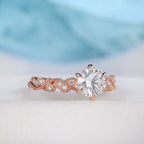 1.0CT Round Cut vintage Style Moissanite Engagement Ring