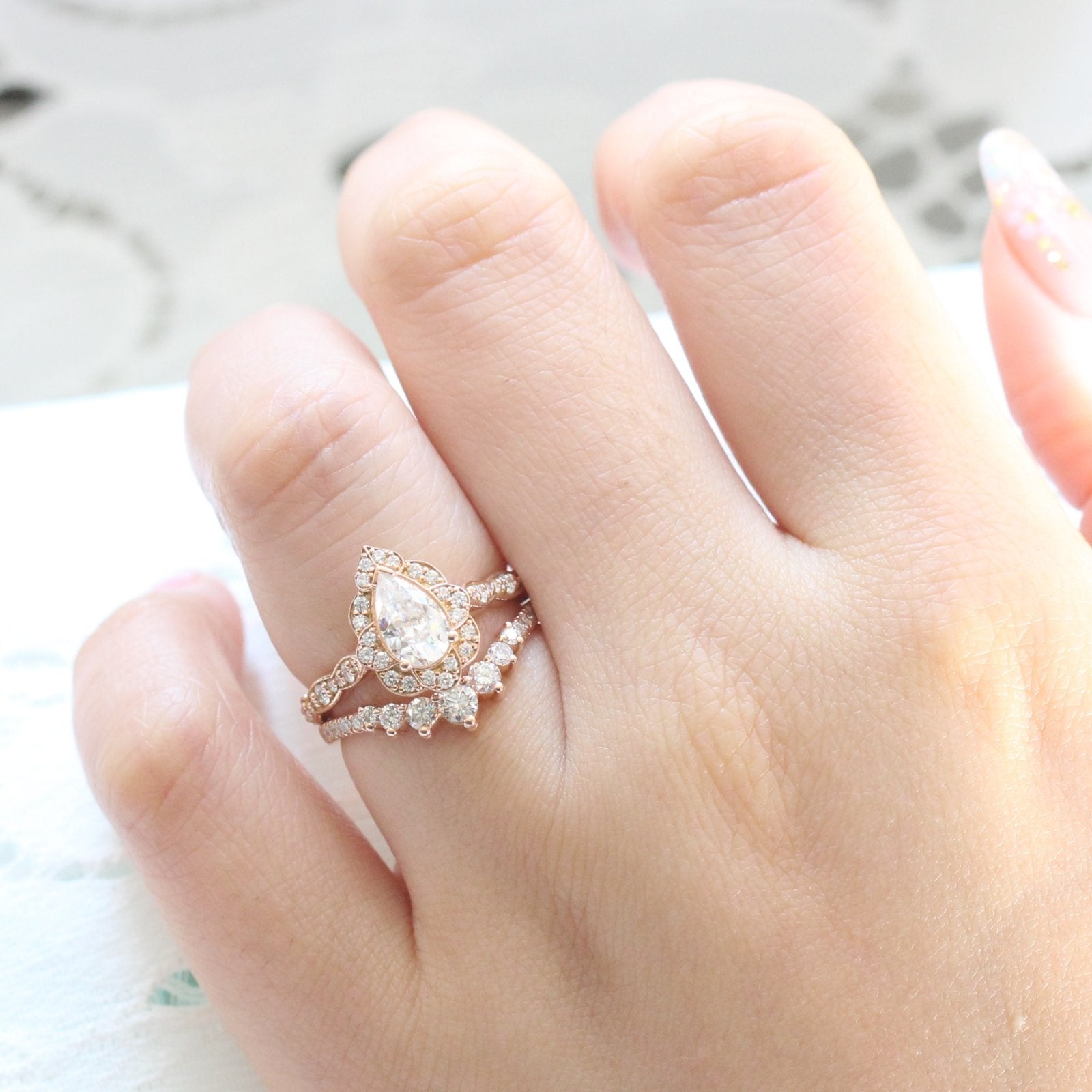 1.0CT Pear Cut Moissanite Halo Bridal Ring Set Main image