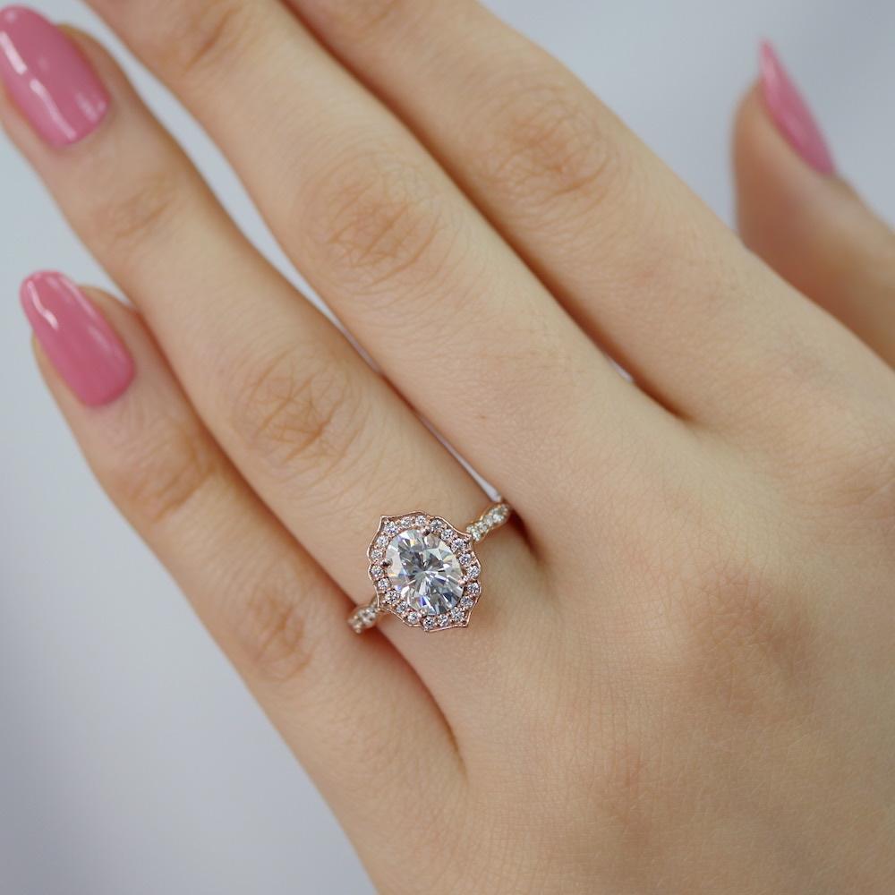 1.50 CT Vintage Oval Cut Moissanite Halo Engagement Ring
