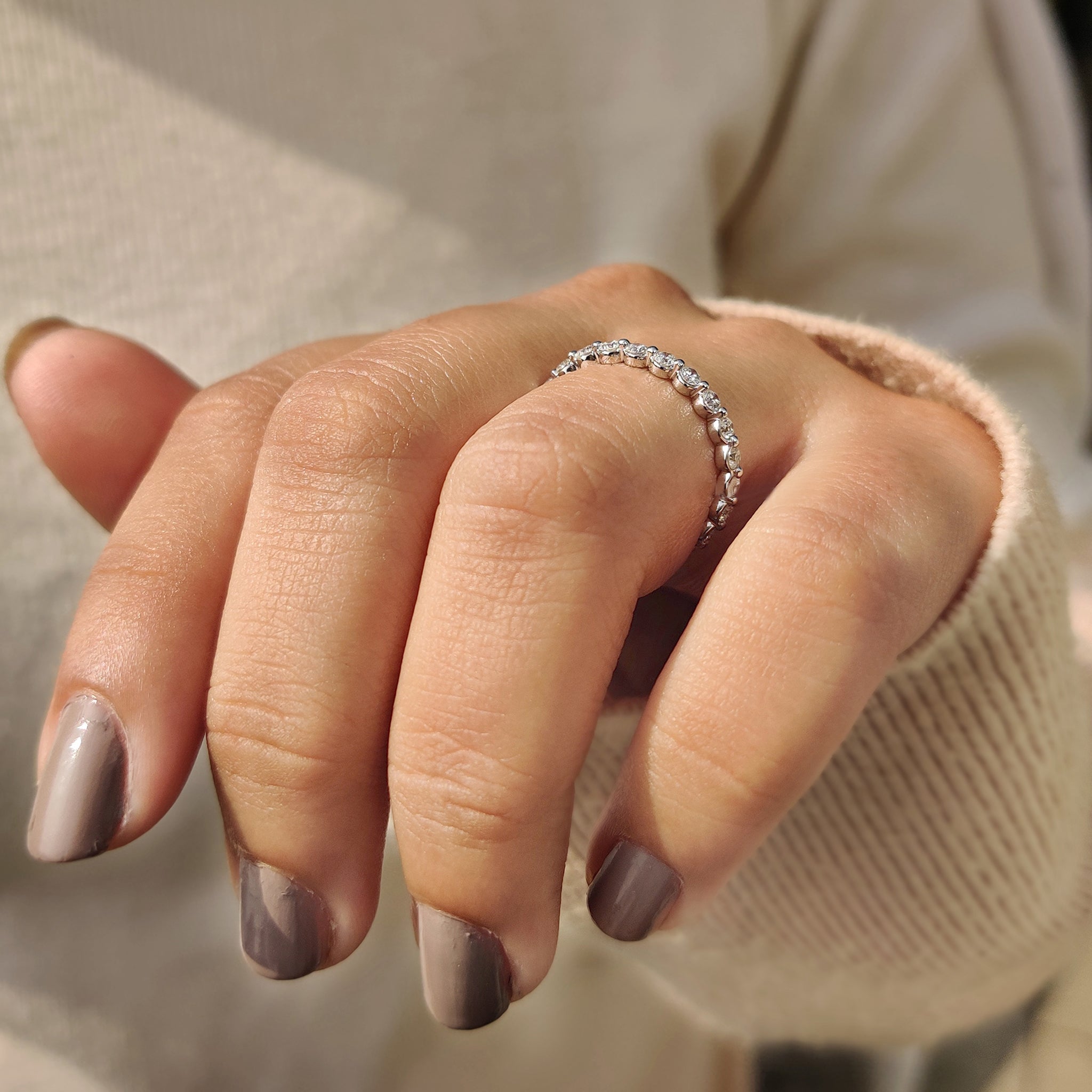 Shared Prong Eternity Round Diamond Wedding Band