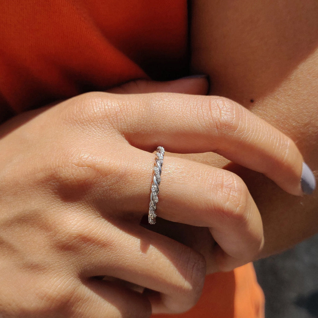 Twisted Eternity Band With Round Moissanite