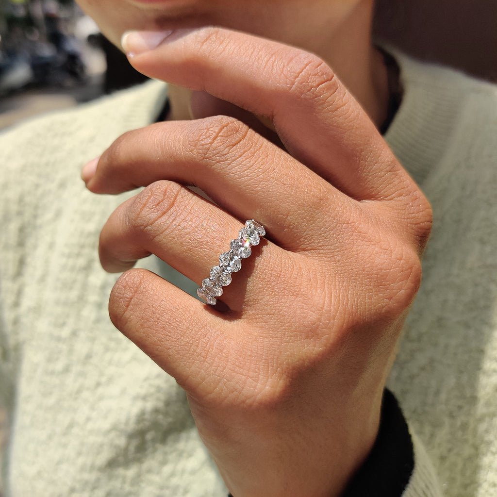 Oval Wedding Band In White Gold