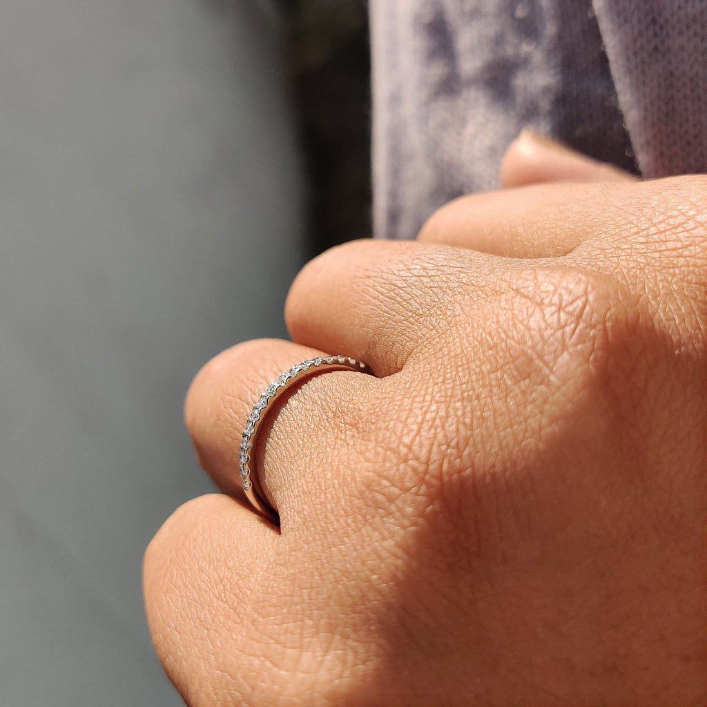 Half Eternity Band - Round Diamond
