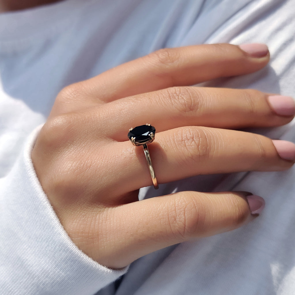 Double Prong Back Oval Cut Engagement Ring