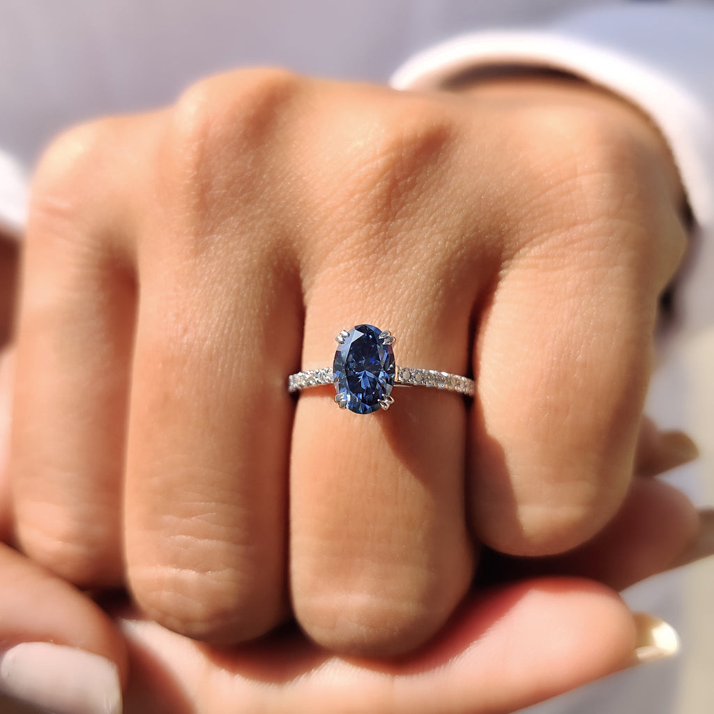 Royal Dark Blue Oval Cut Cathedral Setting Ring