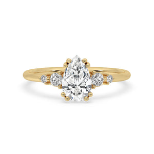 Teardrop Diamond Engagement Ring in Prong Setting Style
