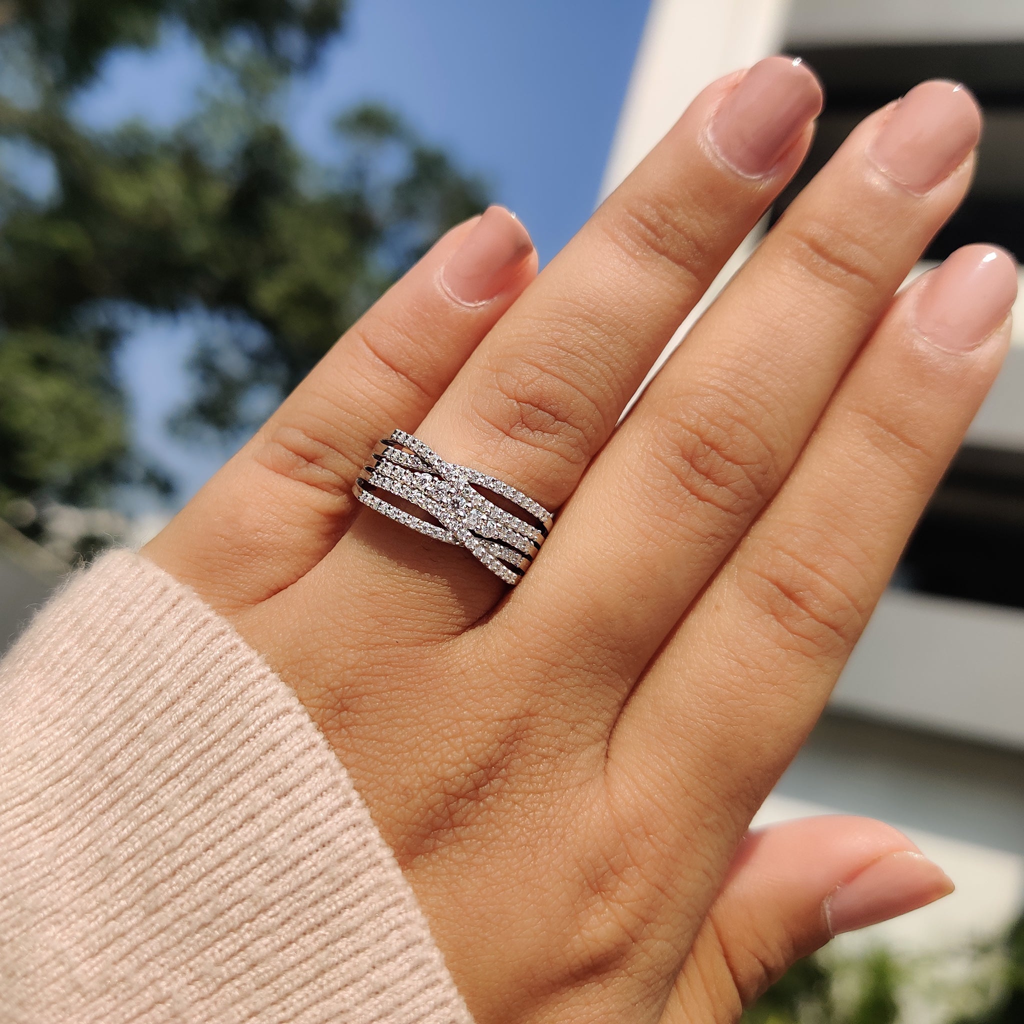 Multi Row Pave Round Cut Band