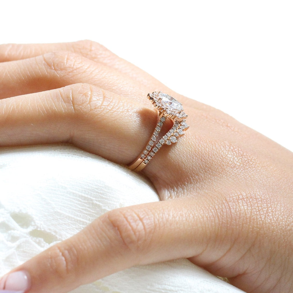 1.50CT Oval Cut Moissanite Halo Bridal Ring Set