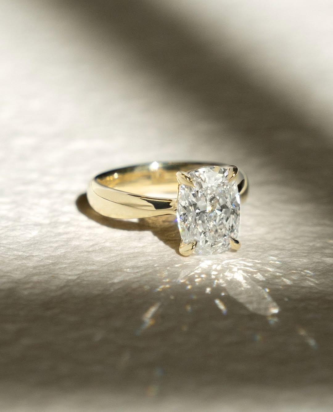 2.0-3.0 CT Cushion Cut Lab Grown Diamond Split Shank Engagement Ring