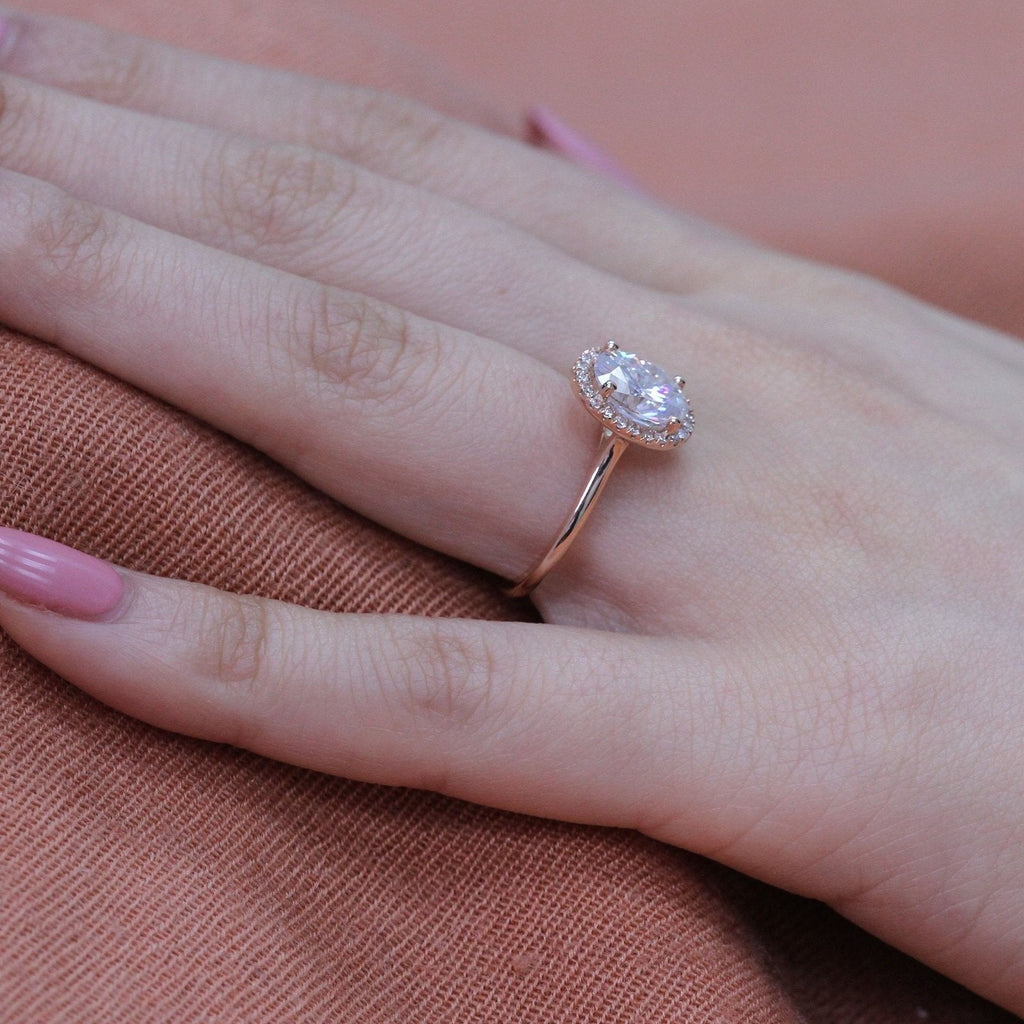 2.0 CT Oval Cut Moissanite Halo Engagement Ring