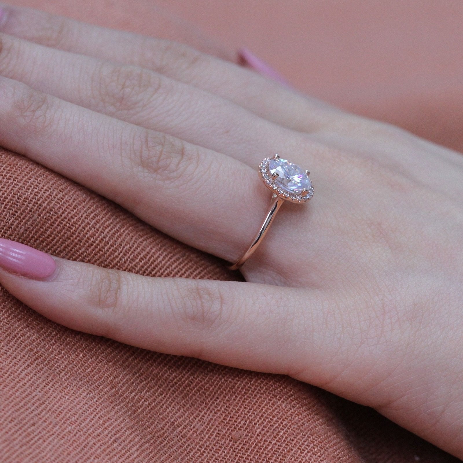 2.0 CT Oval Cut Moissanite Halo Engagement Ring