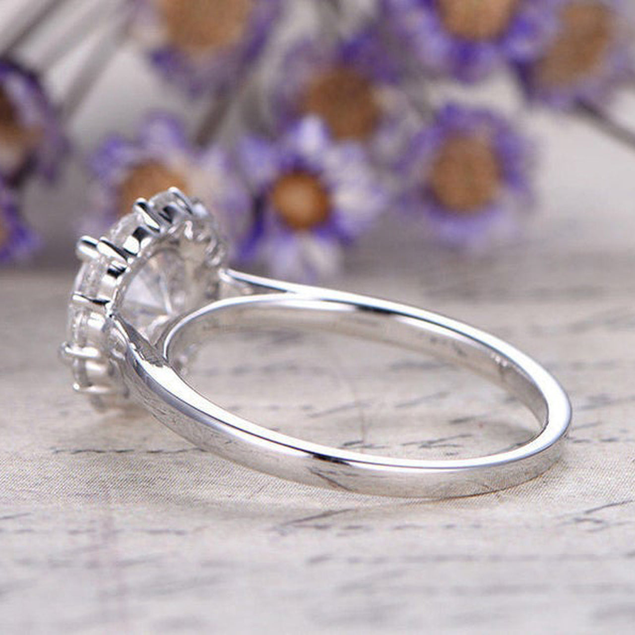 1.25 CT Floral Round Brilliant Cut Halo Moissanite Engagement Ring