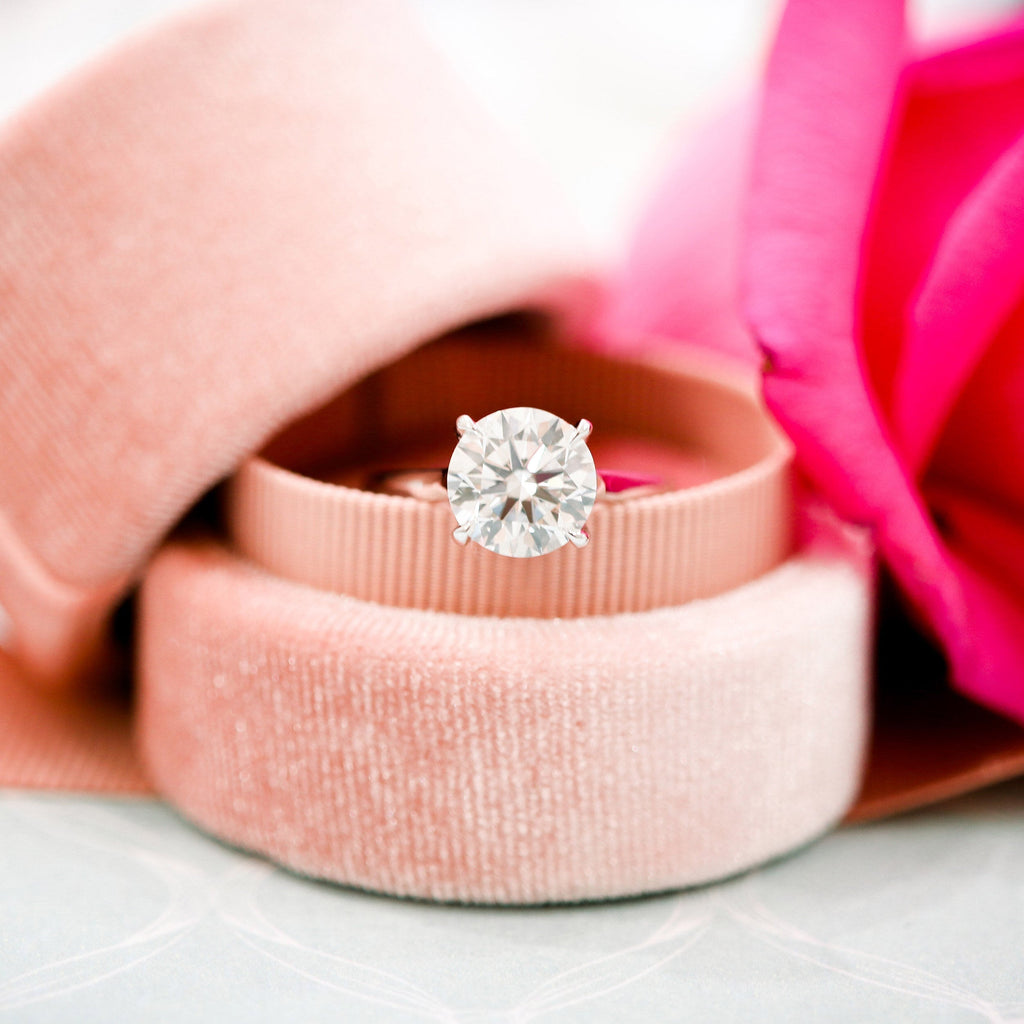 2.75 CT Round Brilliant Cut Moissanite Solitaire Engagement Ring