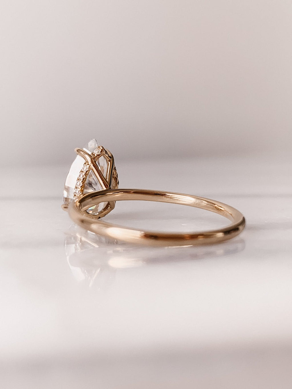 2.0 CT Pear Cut Moissanite Solitaire Engagement Ring