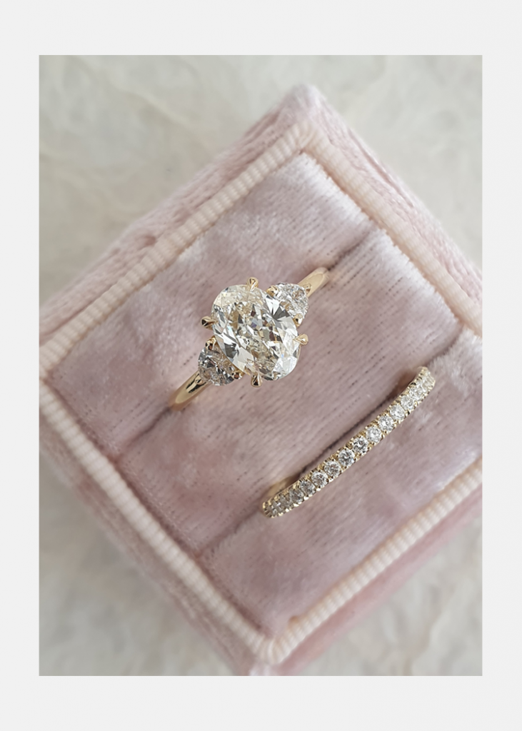 1.50 CT Oval Cut Moissanite Three Stone Engagement Ring