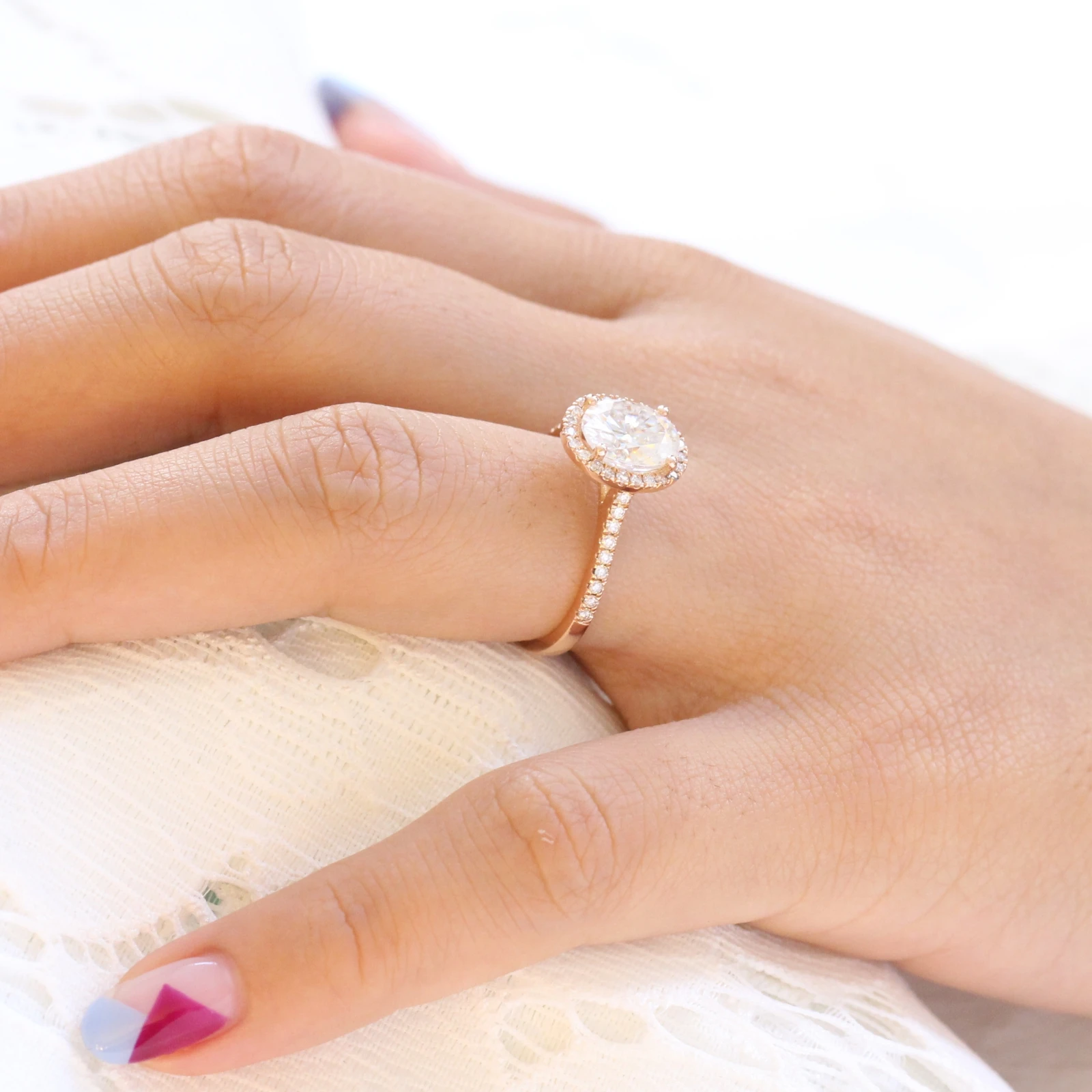 2.0 CT Oval Cut Moissanite Halo Engagement Ring
