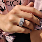 half eternity band In Round Cut Stone
