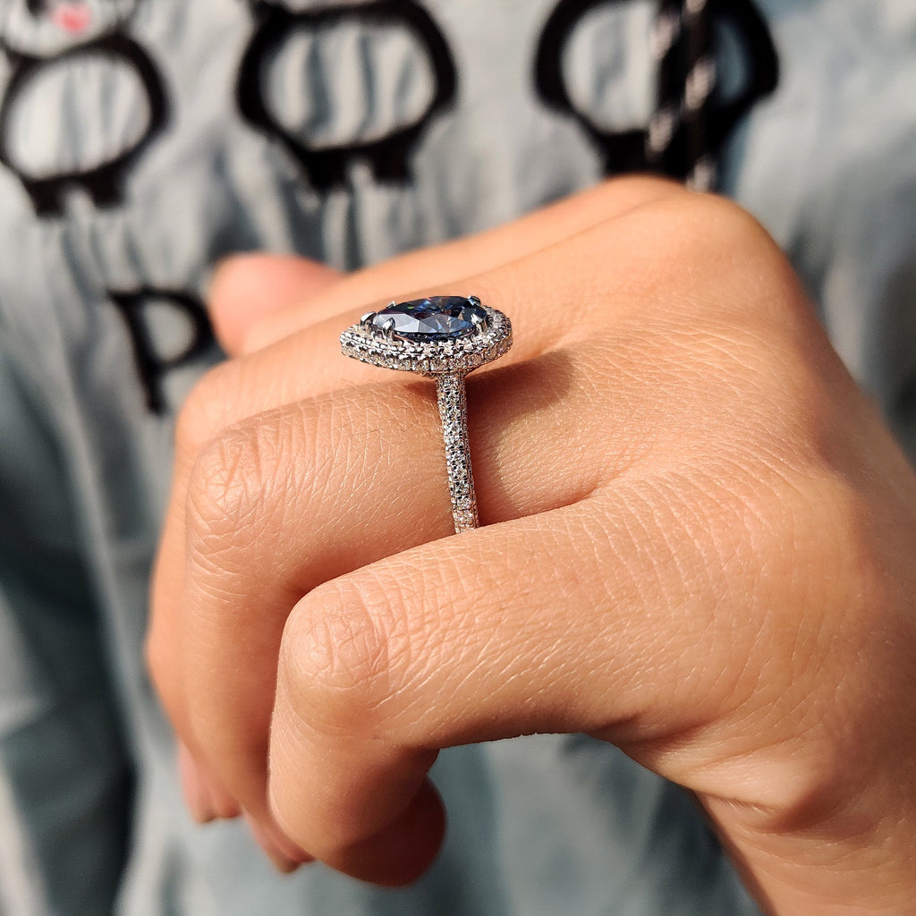Pear Cut Engagement Ring With Halo Setting
