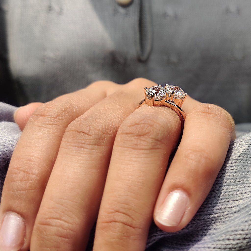 Toi Et Moi Ring with Jubilee Cut Two Stone Style