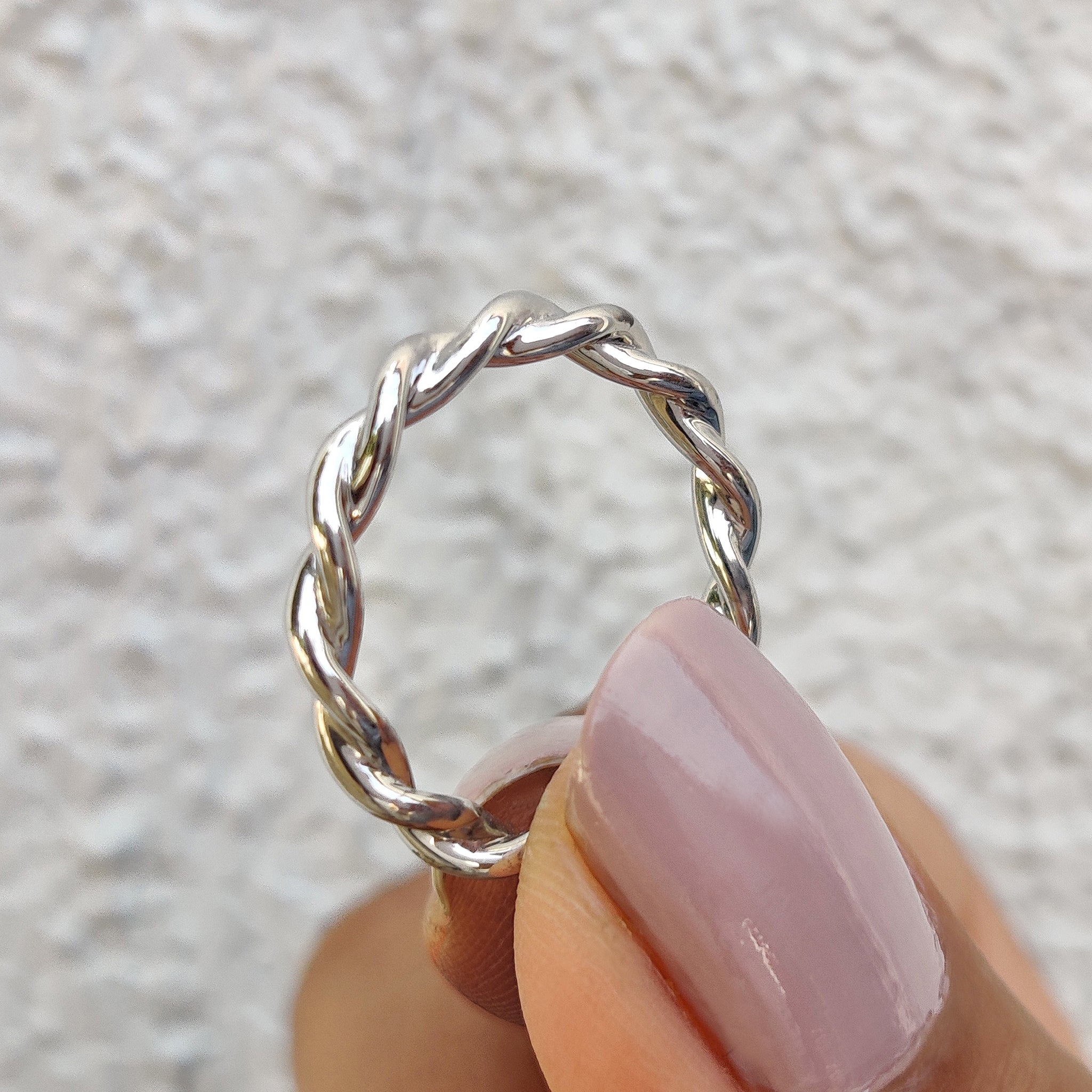 White Gold Wedding Band – Twisted Style