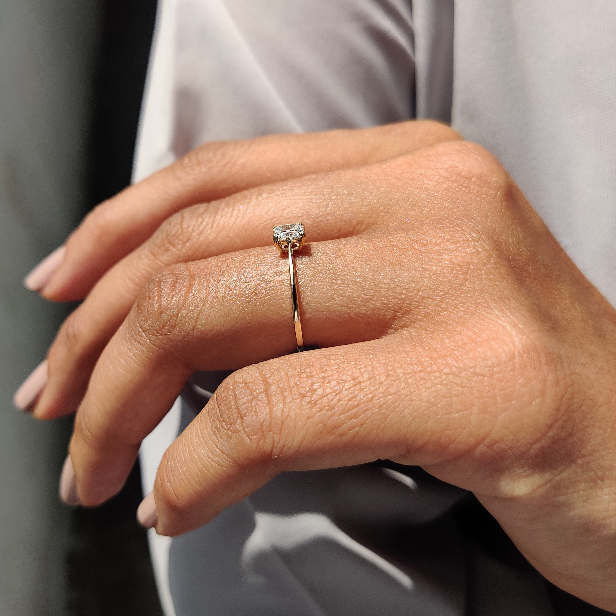 1 Carat Solitaire Diamond Ring - Cathedral Setting