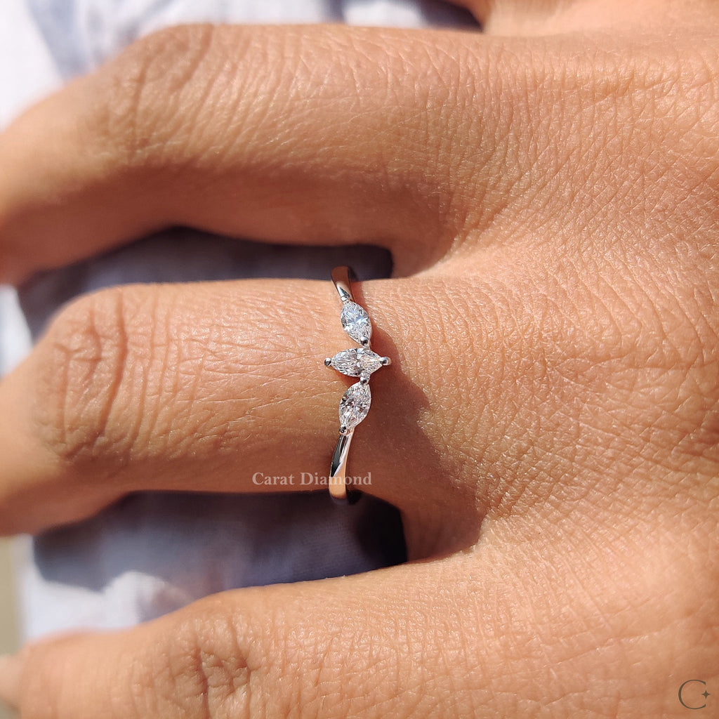 3 Stone Wedding Band with Curved Diamond Style